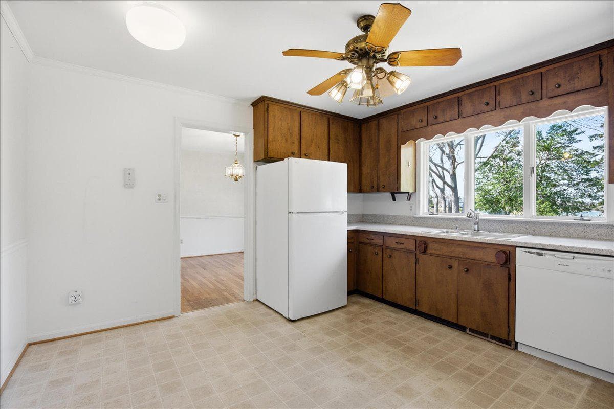 23395 Esperanza Circle photo 16