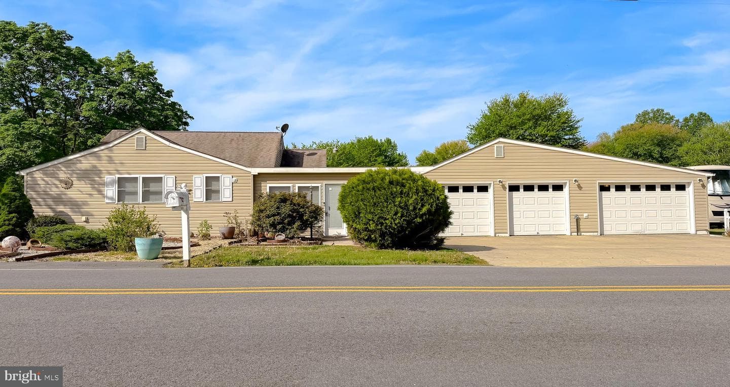 24415 Morgan Road photo 2