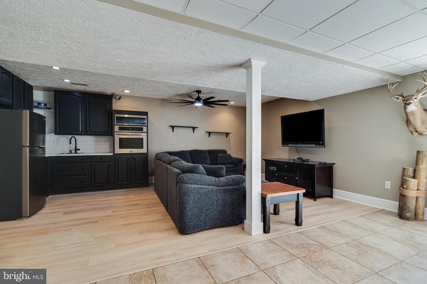 38425 Rooster Lane photo 38