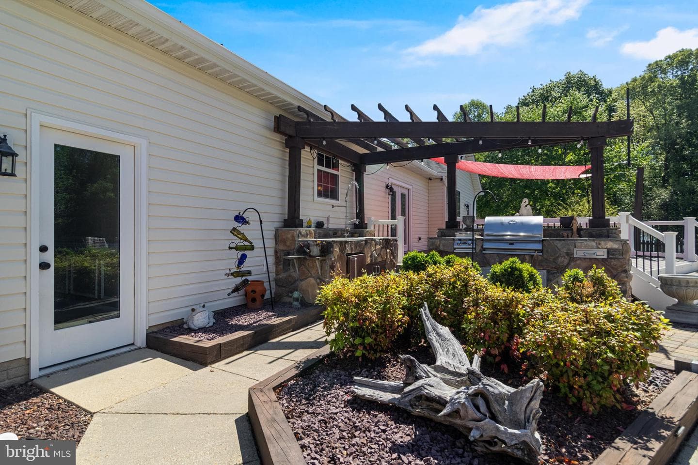 38425 Rooster Lane photo 54