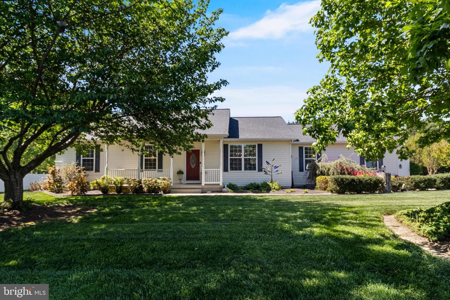 38425 Rooster Lane photo 6