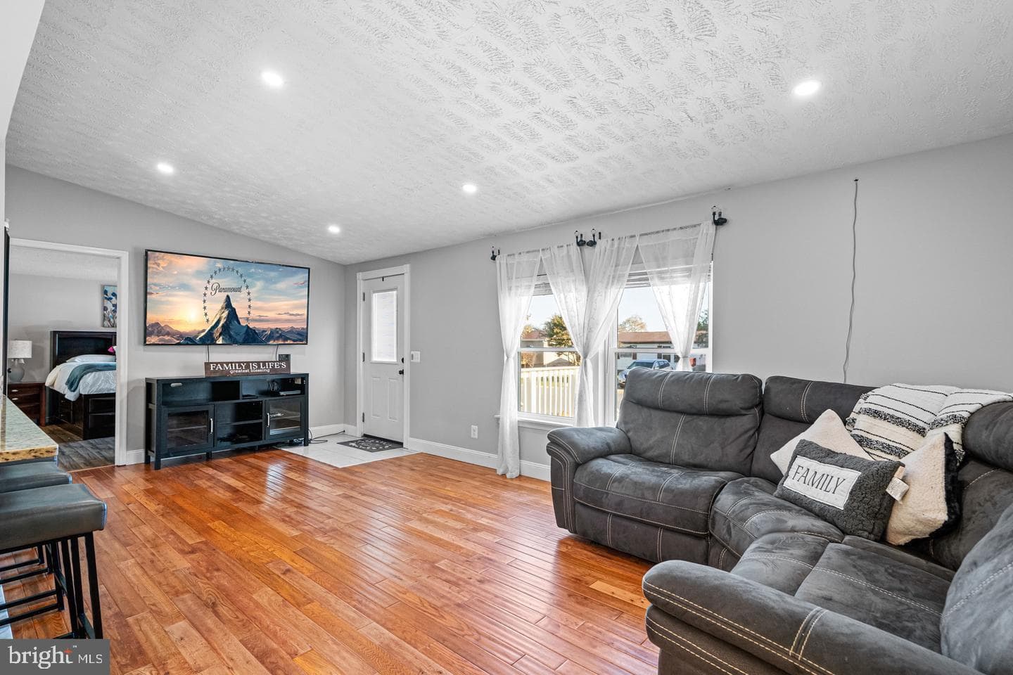 45939 Halsey Court photo 6