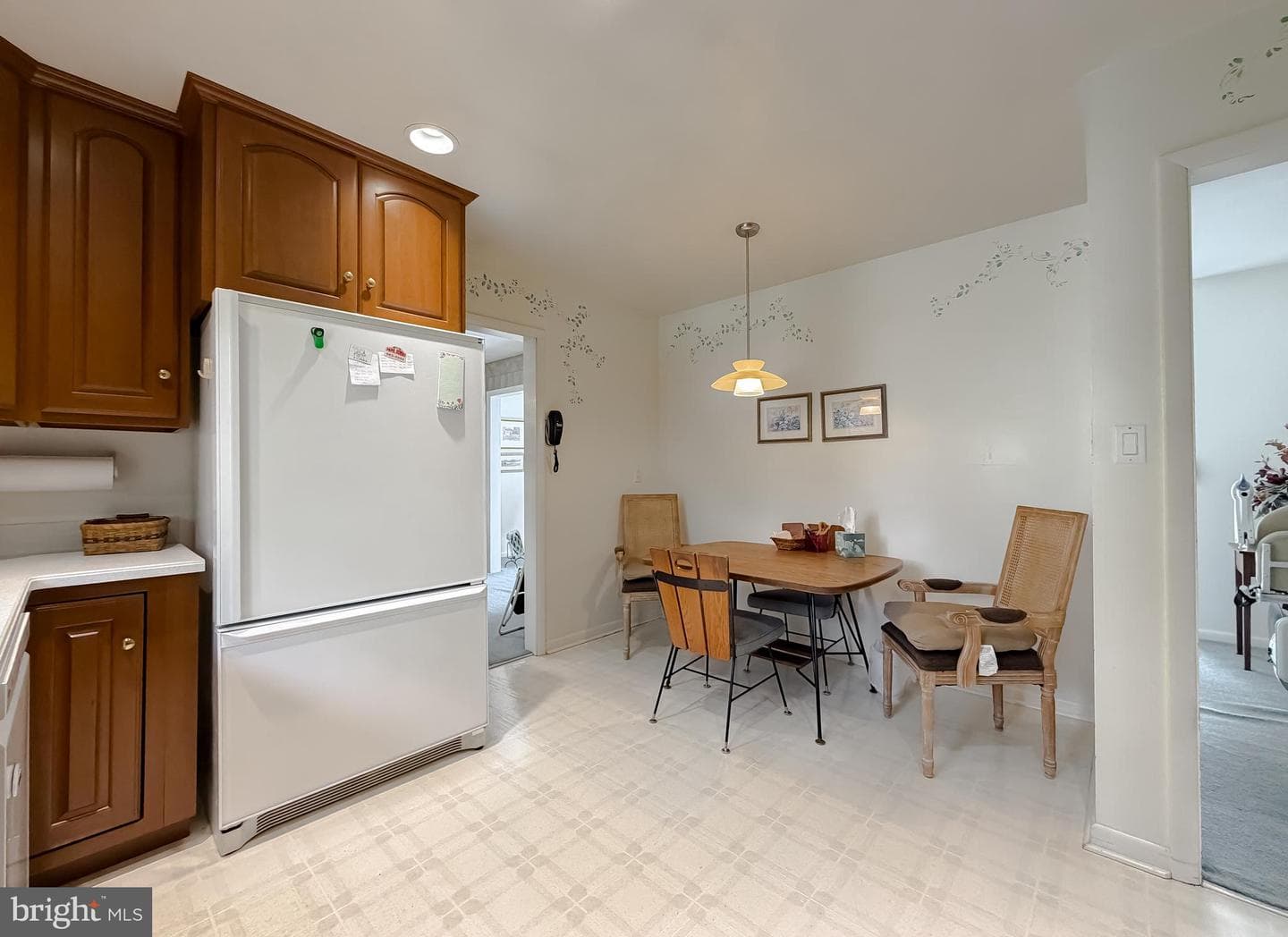 22925 Maple Road photo 19