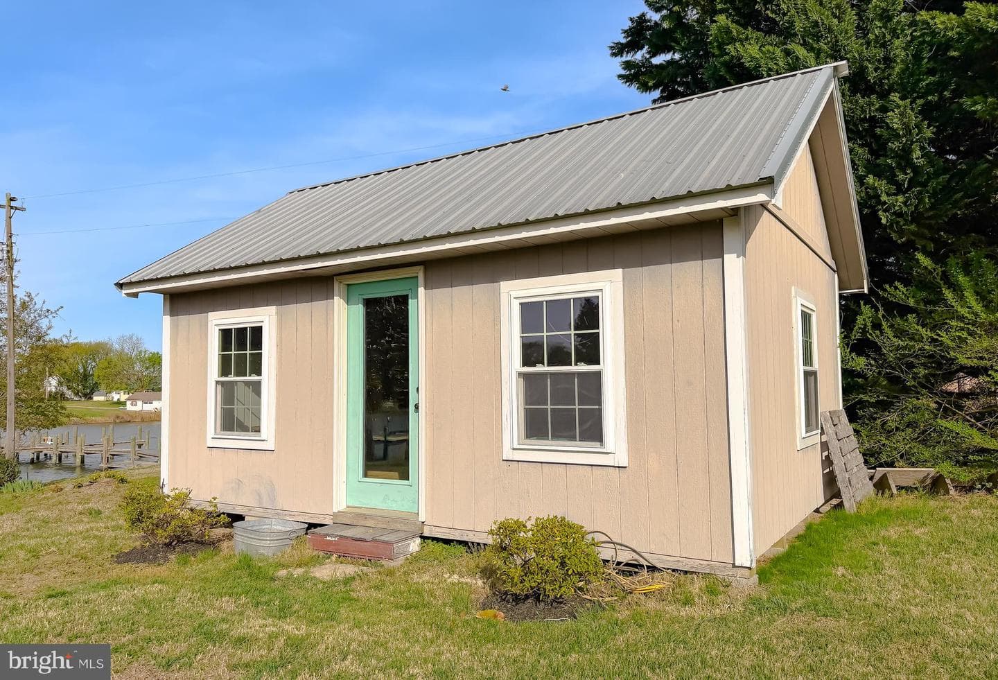 21225 Georges Lane photo 38