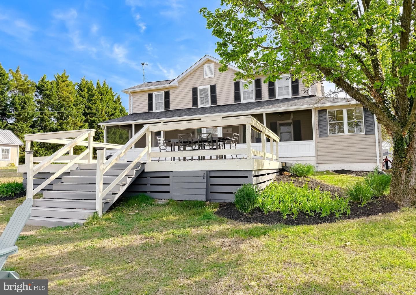 21225 Georges Lane photo 43
