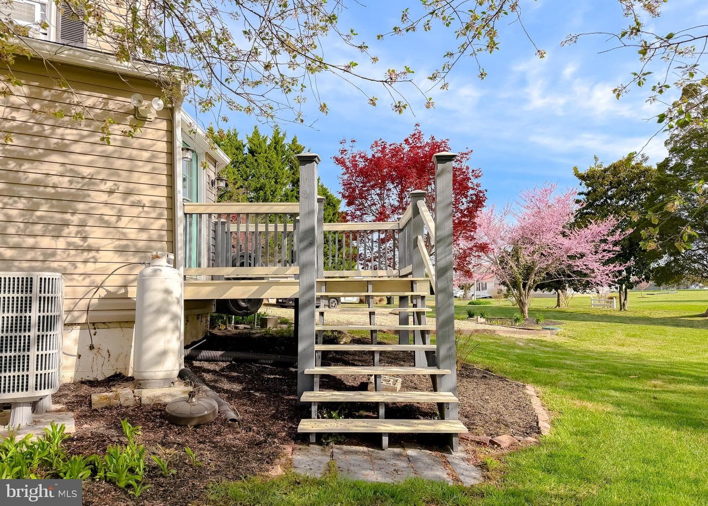 21225 Georges Lane photo 48