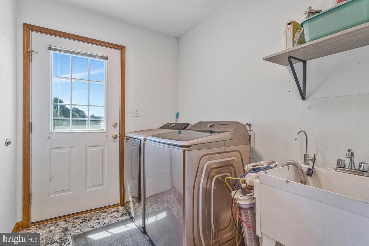 49993 Airedele Road photo 23