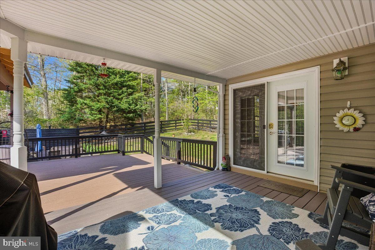 45526 Longfields Boulevard photo 23