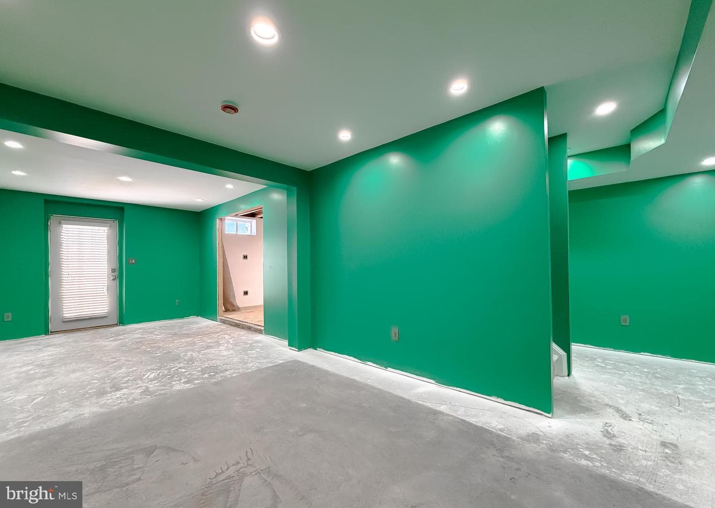 21307 Jettison Court photo 46