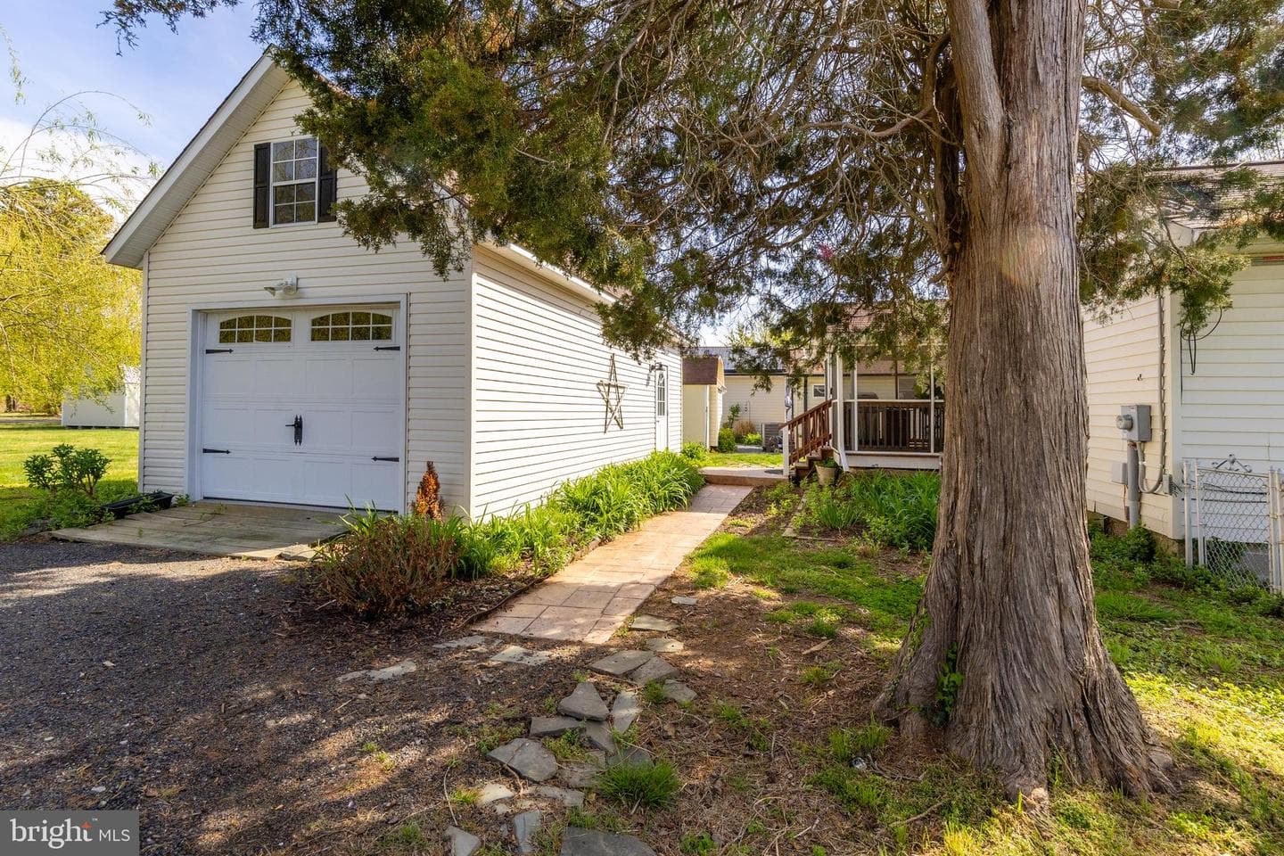 38338 Point Breeze Road photo 13