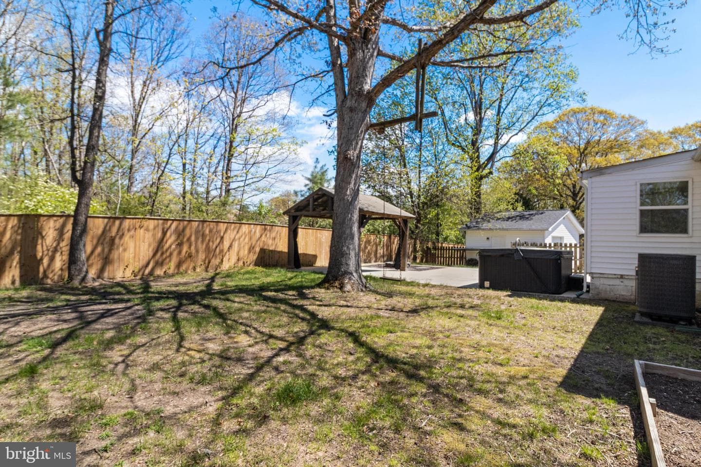 39900 Graves Road photo 10