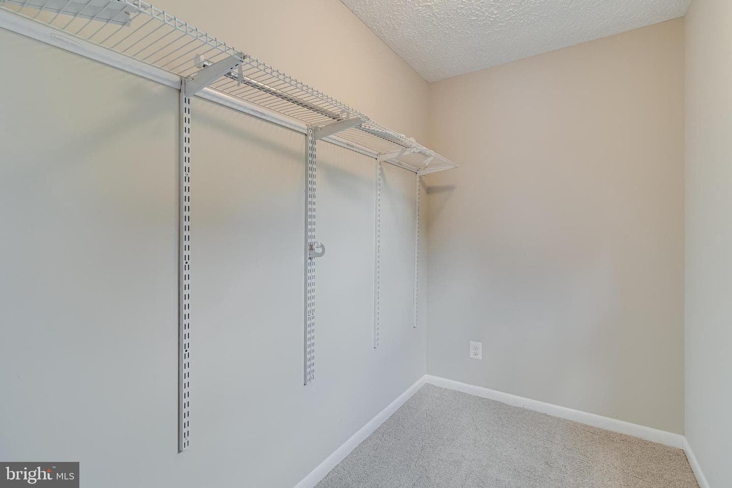 39900 Graves Road photo 21