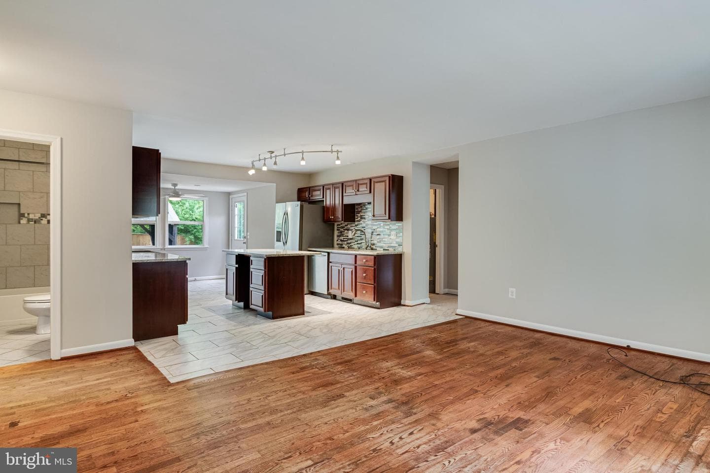 39900 Graves Road photo 31