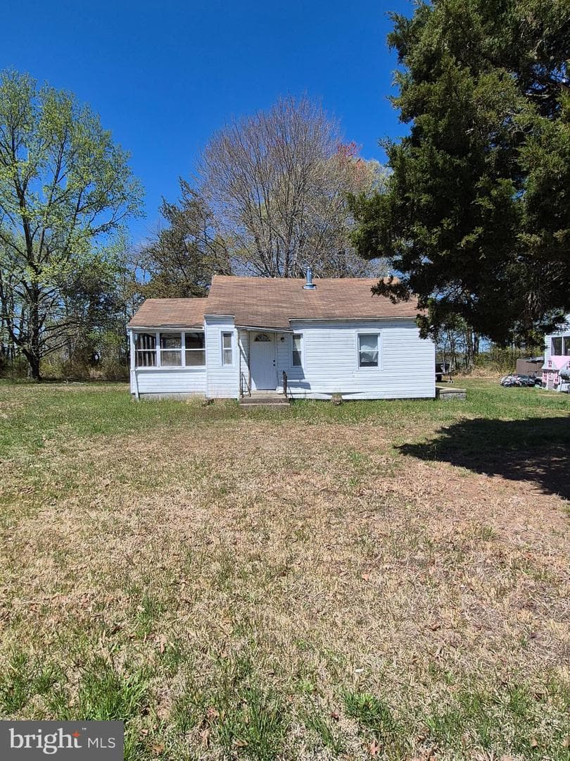 22845 Pleasant Ln photo 1