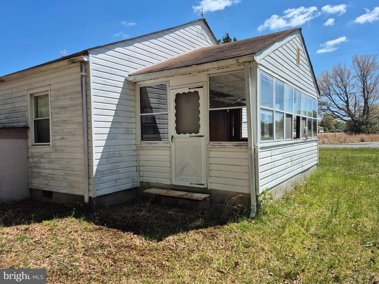 22845 Pleasant Ln photo 17