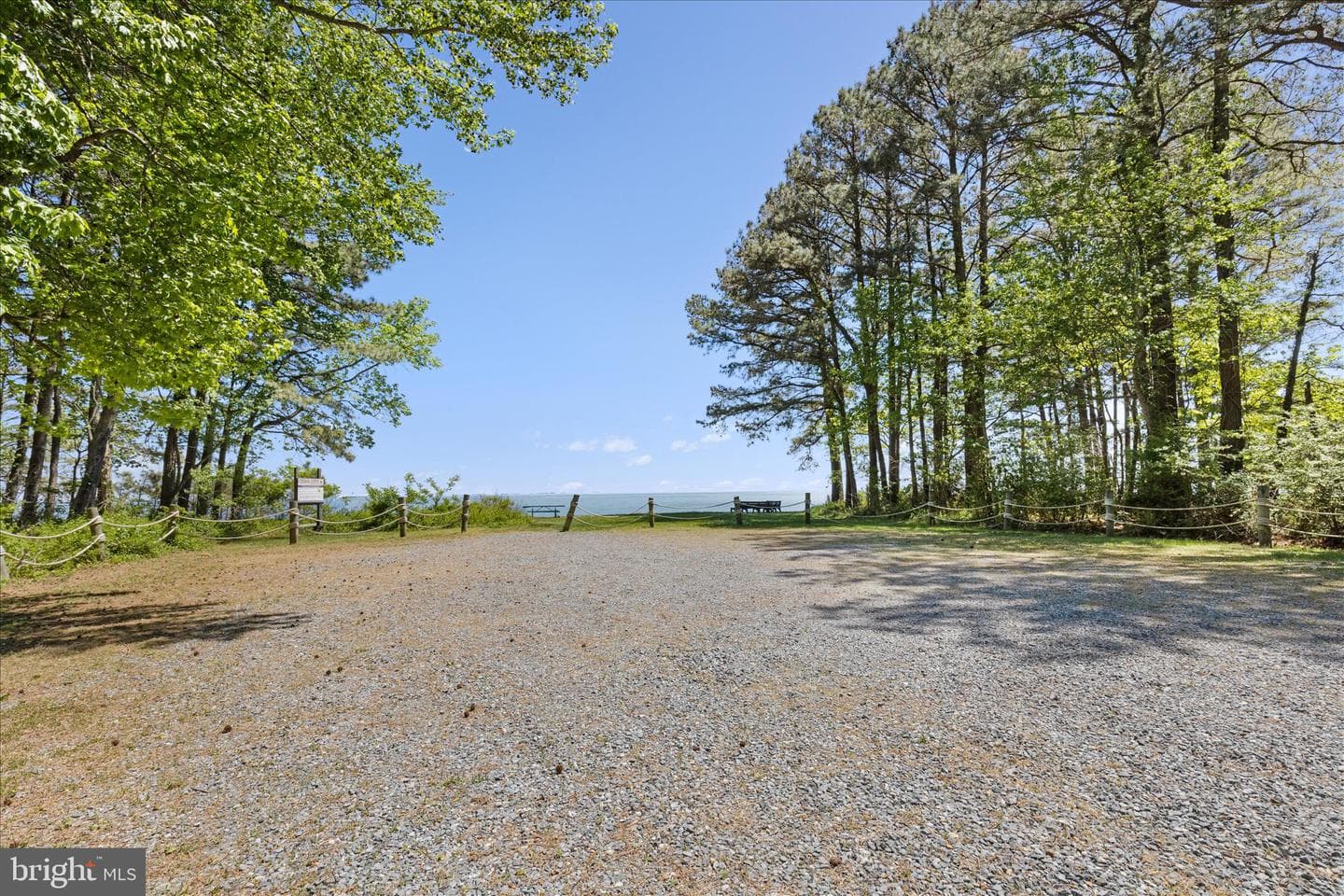 21660 Thistle Place photo 28