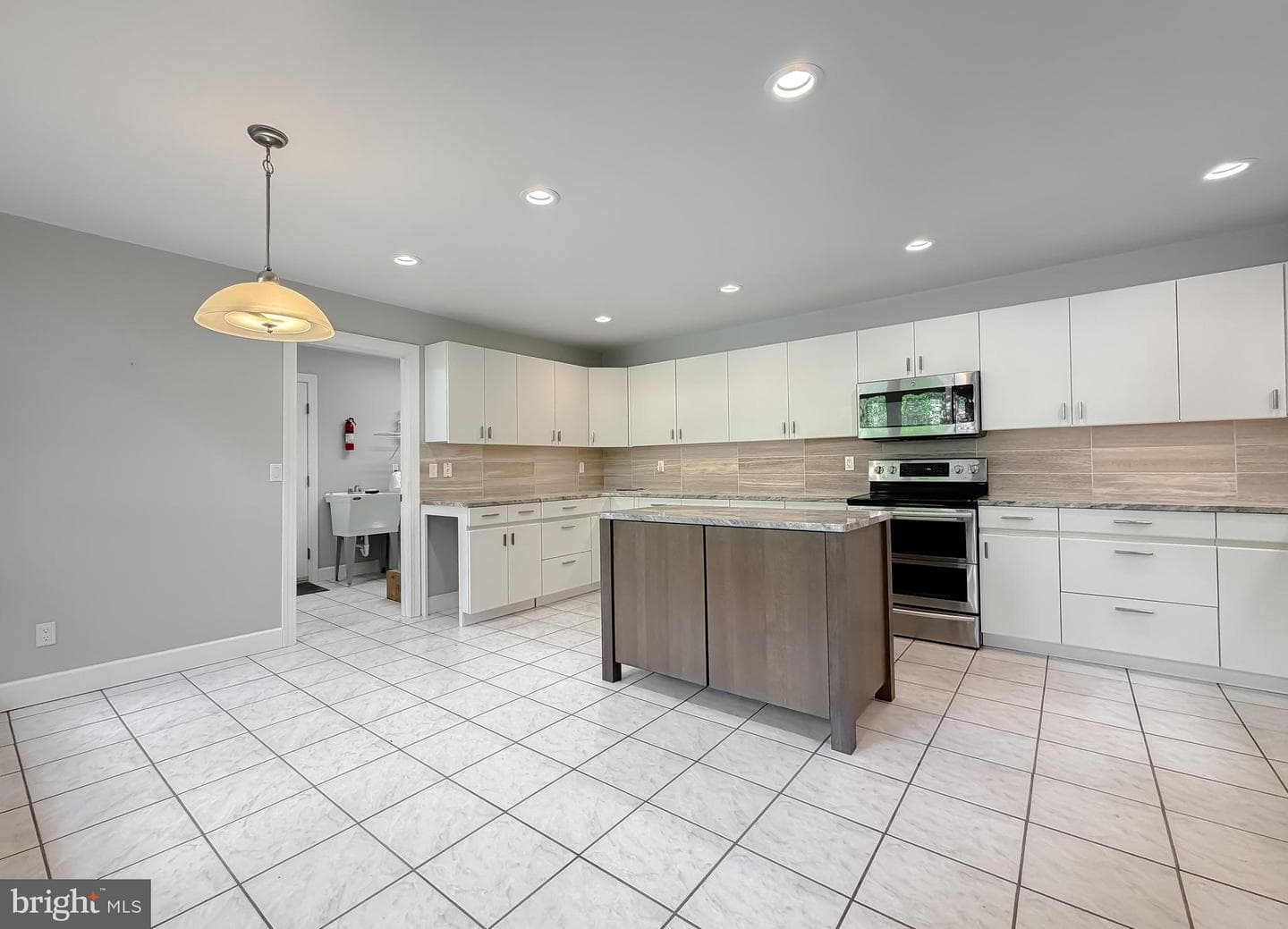 41249 Brenda Court photo 23