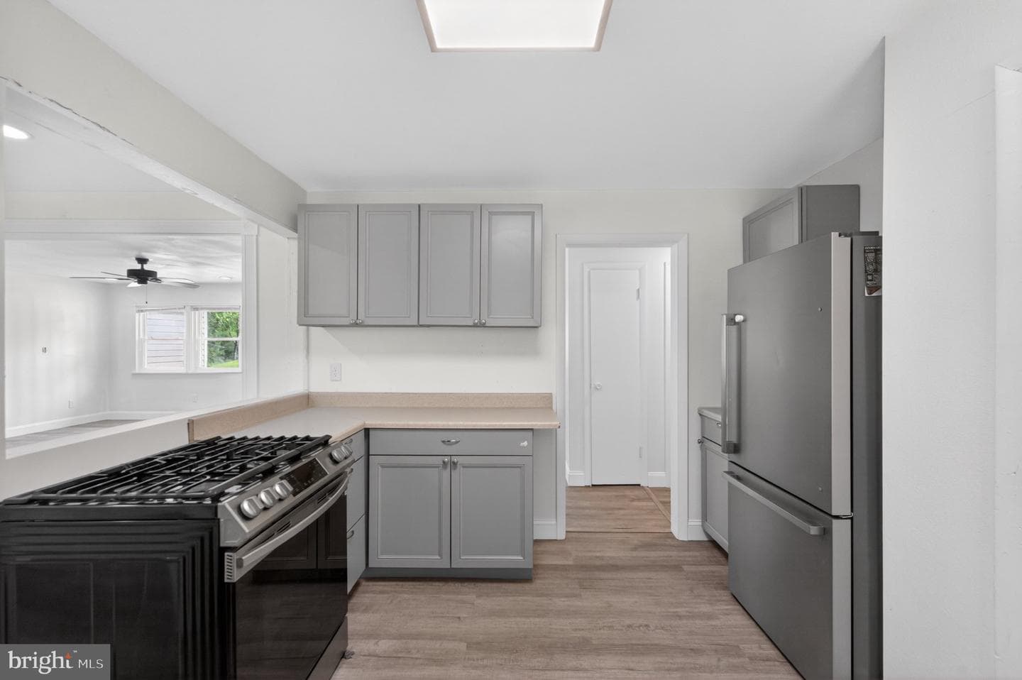 45278 Cove Manor Road photo 11