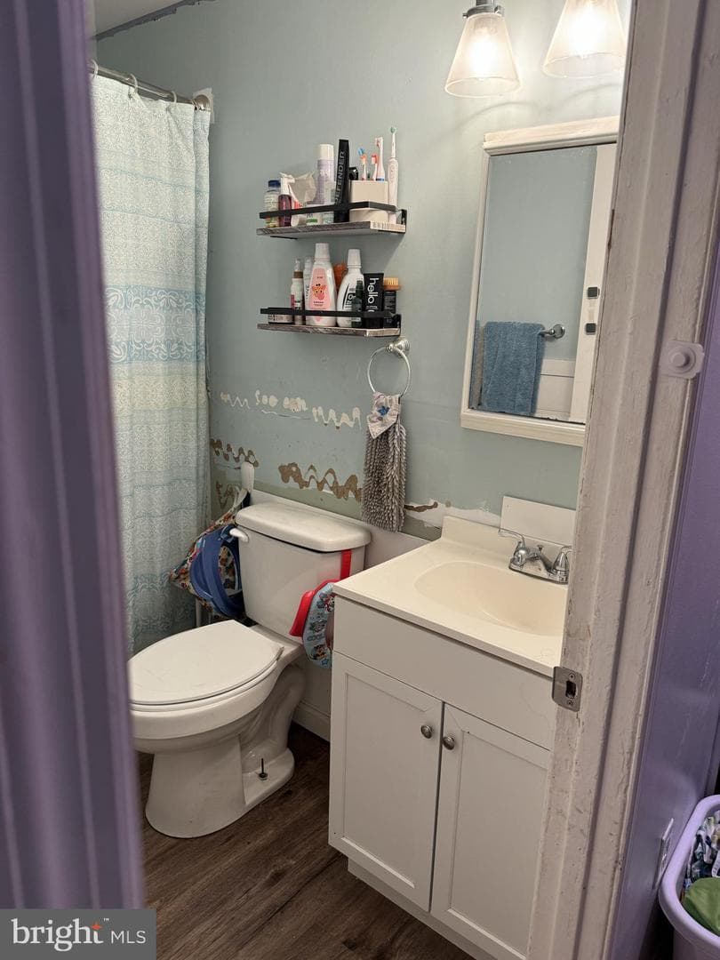 21364 Cambridge Avenue photo 3