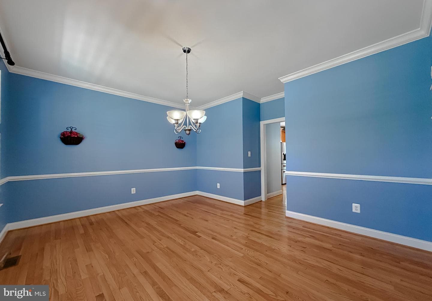 22985 Sheffield Court photo 10