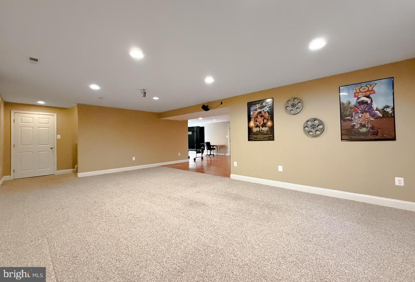 22985 Sheffield Court photo 62