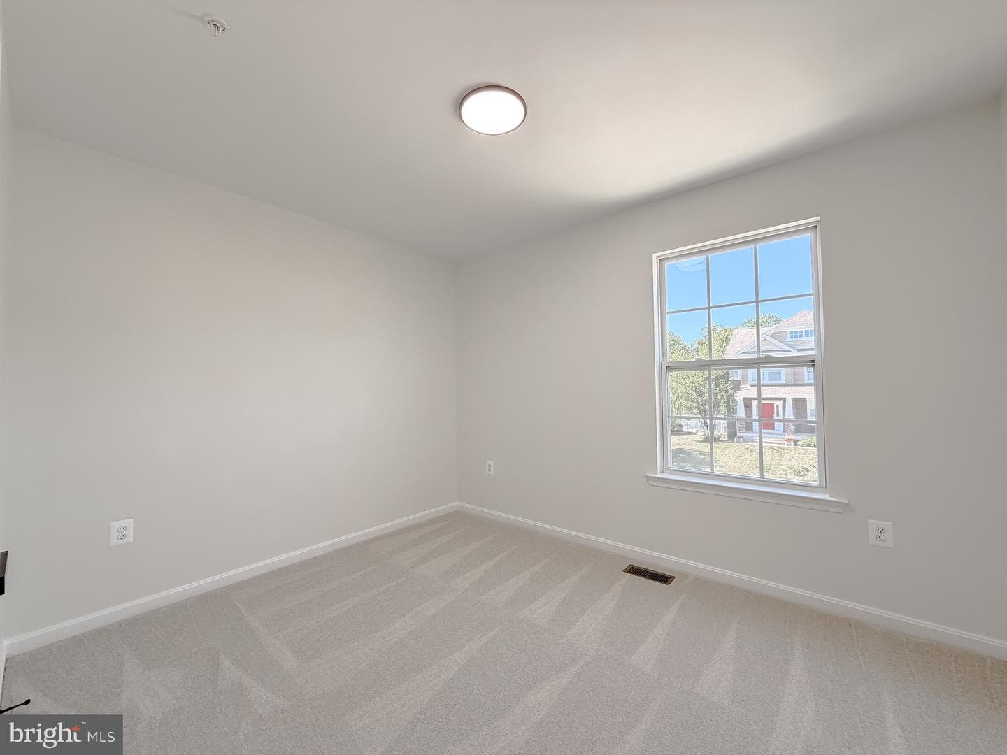 21096 Lizson Court photo 11
