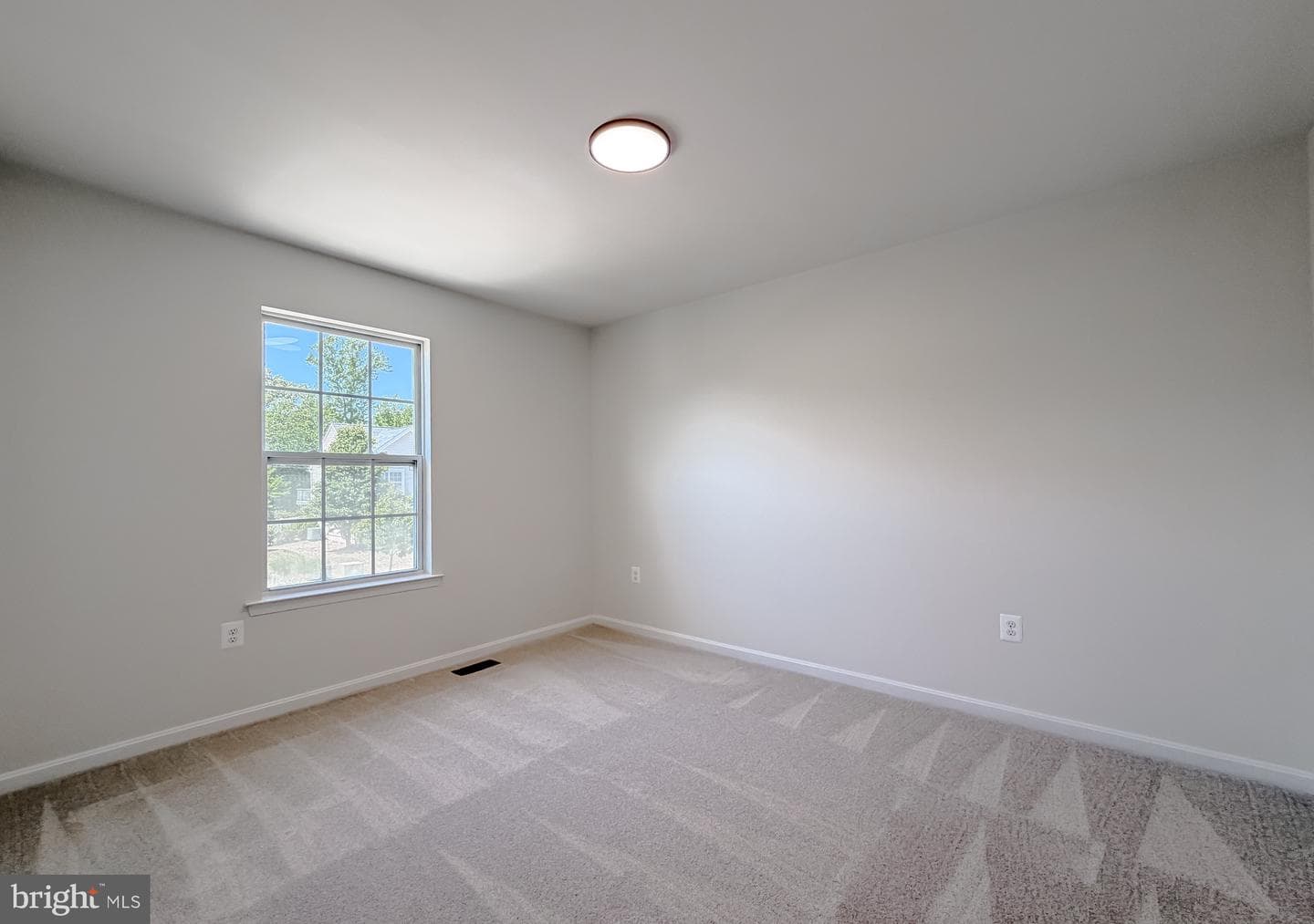 21096 Lizson Court photo 17