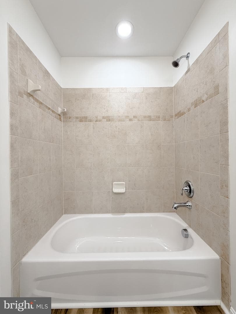 21096 Lizson Court photo 25