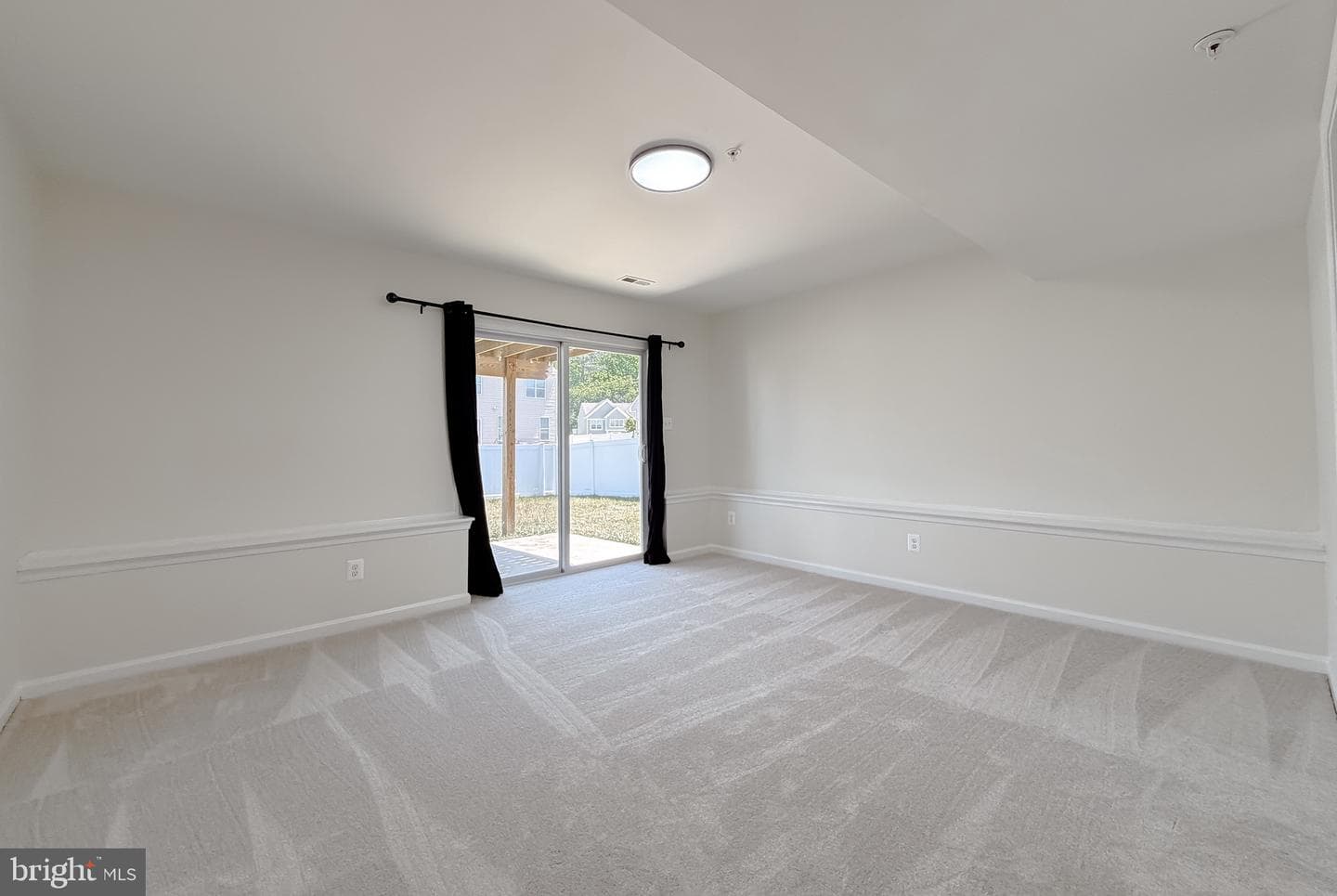 21096 Lizson Court photo 28