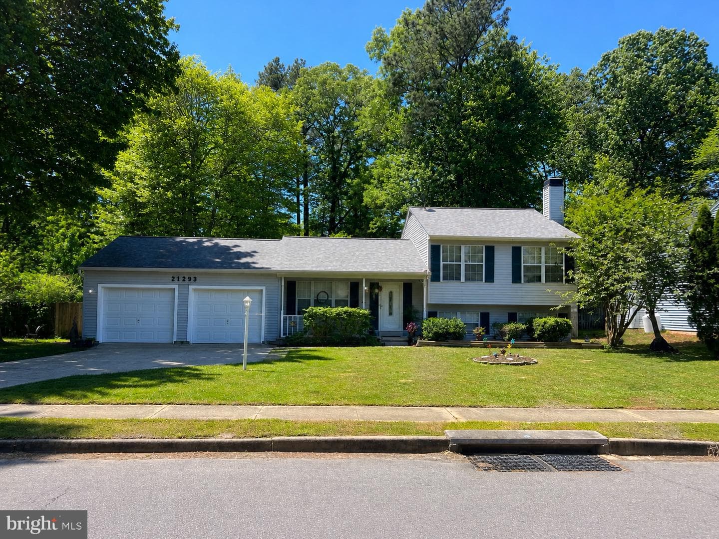 21293 Scarborough Drive photo 45