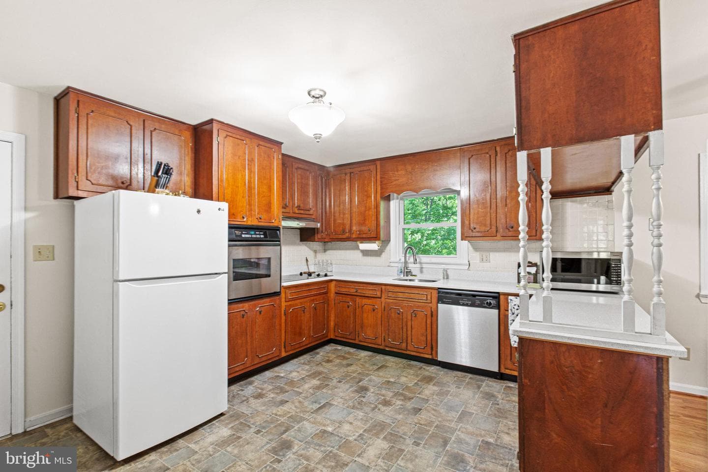 45760 King Drive photo 9