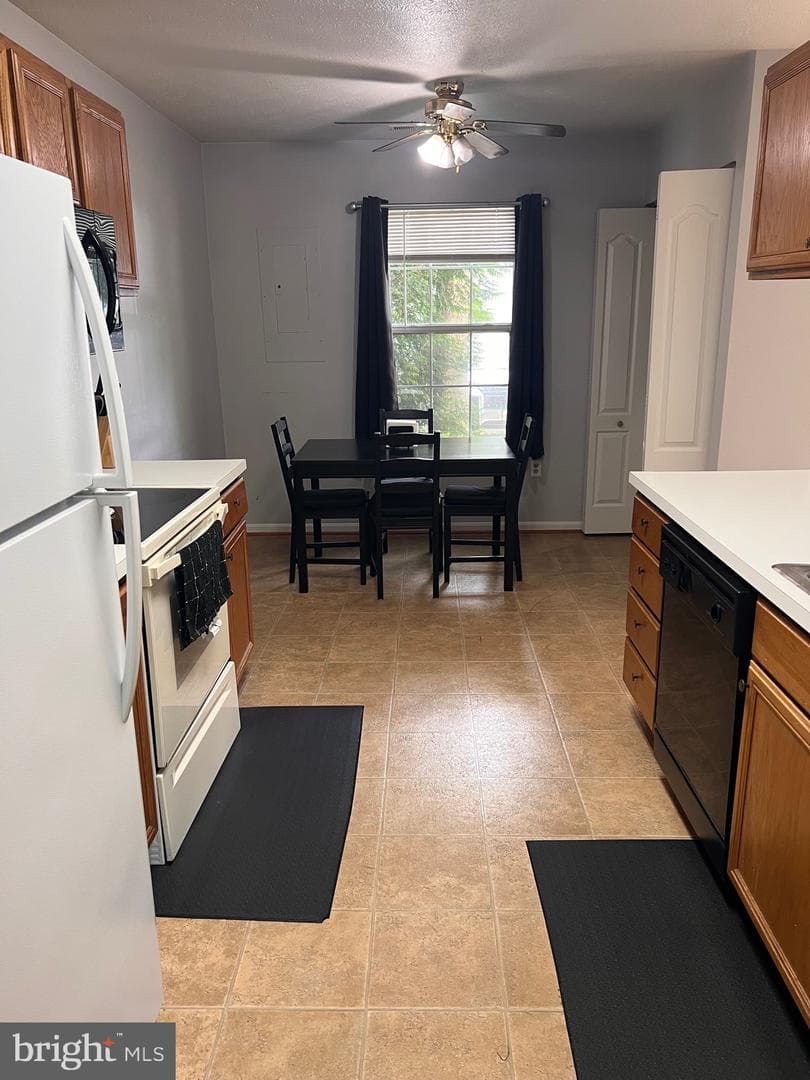 45263 Woodstown Way photo 4