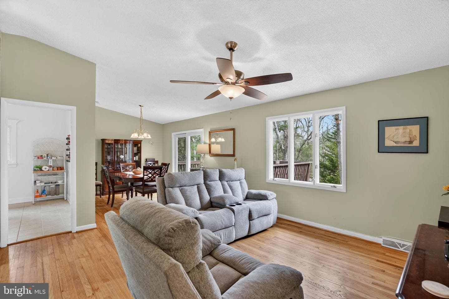 22394 White Oak Rd photo 6