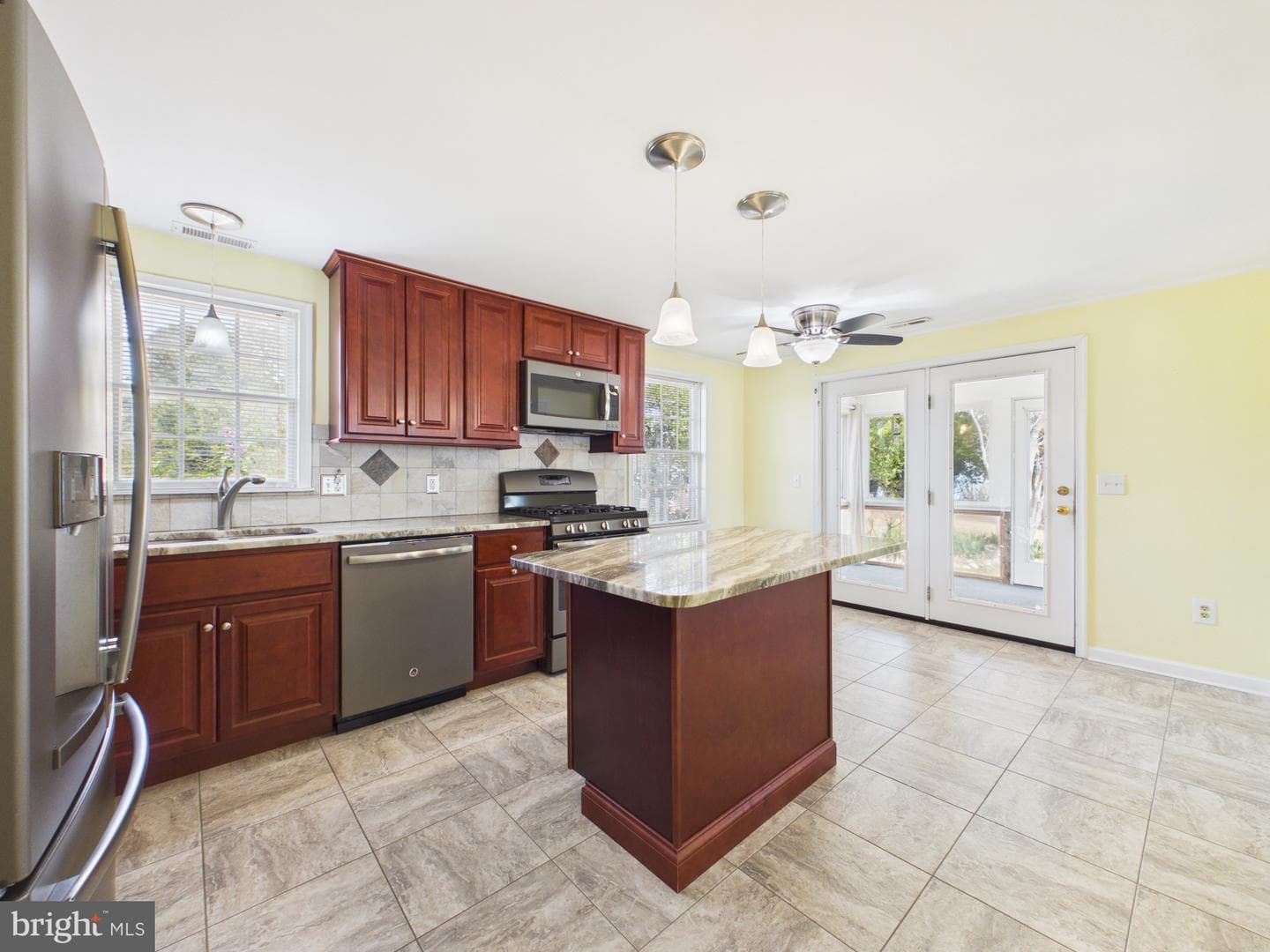 16104 Piney Point Road photo 29