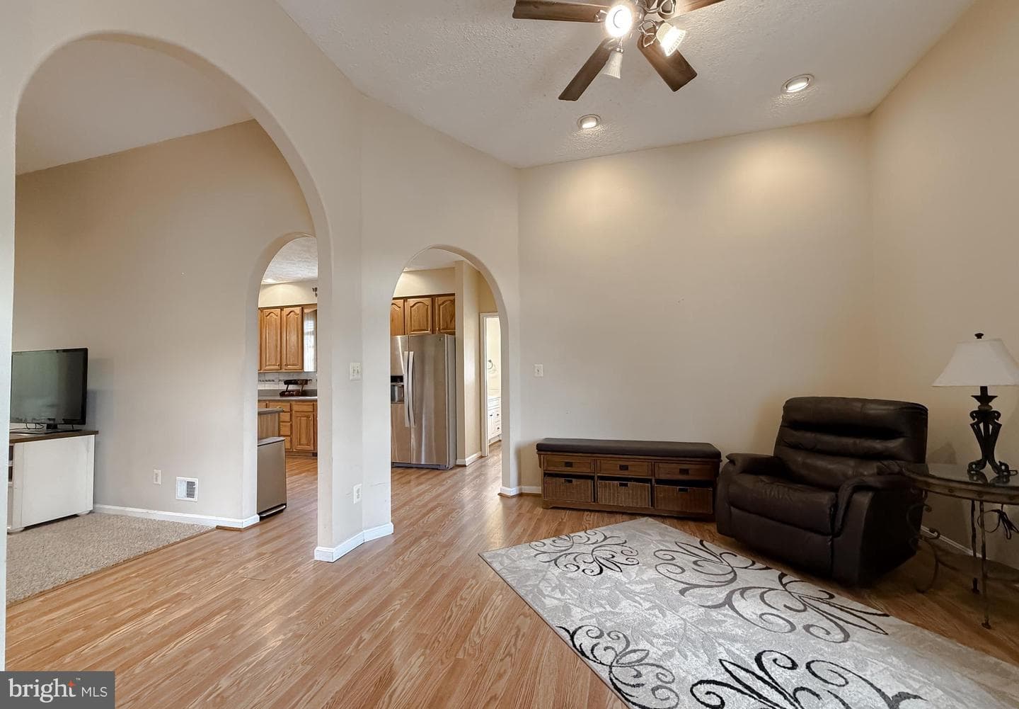 21045 Oakland Hall Road photo 11