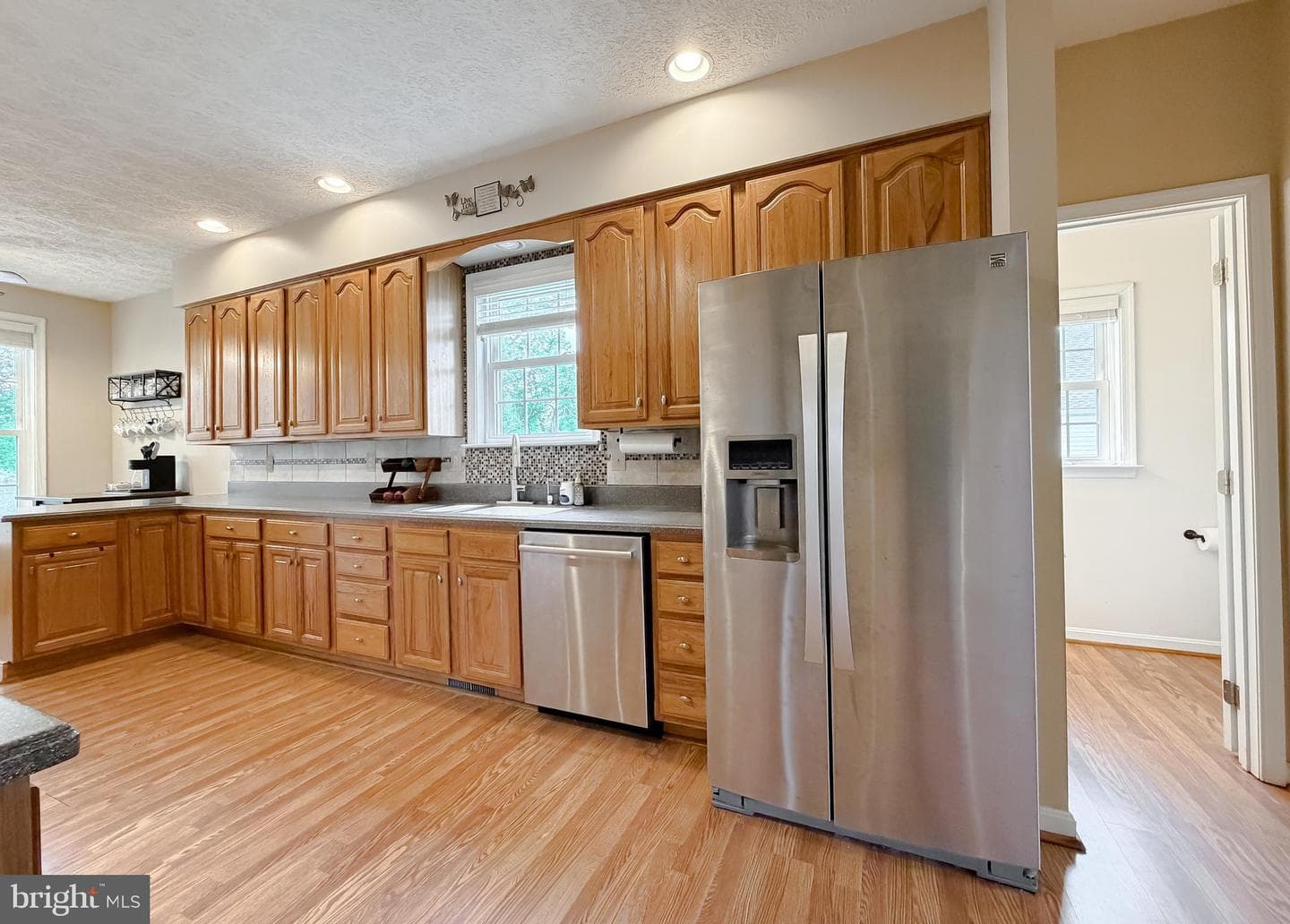 21045 Oakland Hall Road photo 20