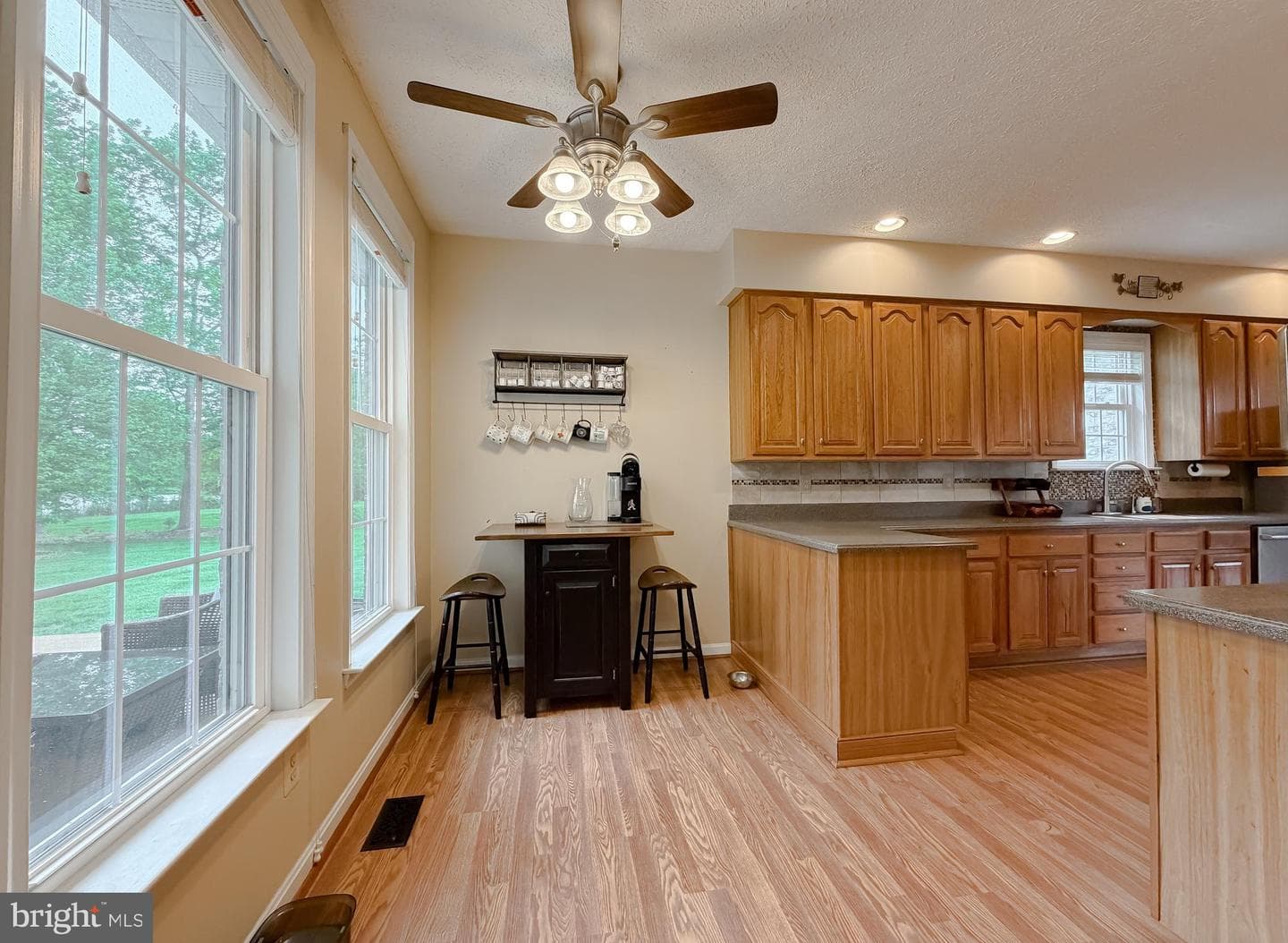 21045 Oakland Hall Road photo 22