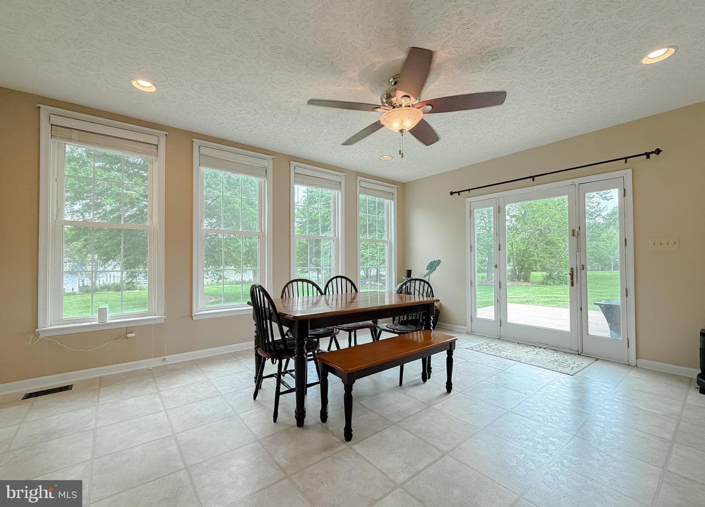 21045 Oakland Hall Road photo 26