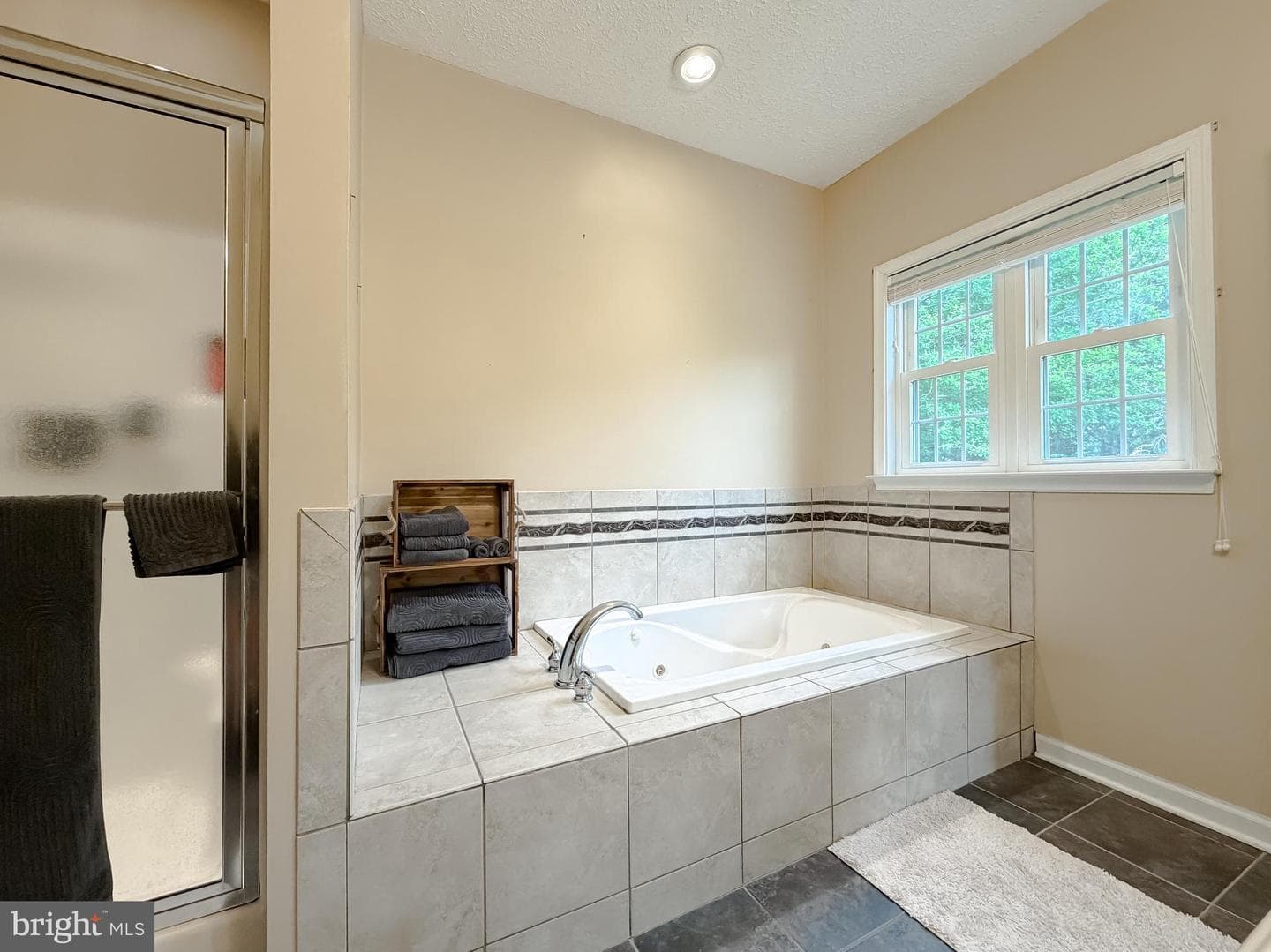 21045 Oakland Hall Road photo 33