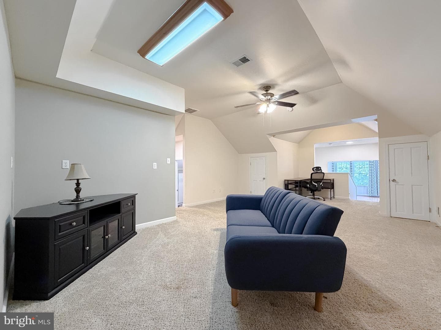 21045 Oakland Hall Road photo 51