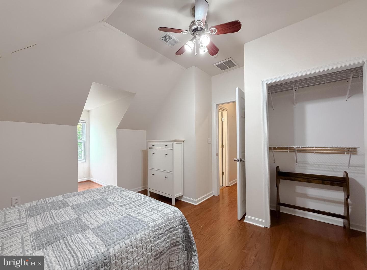 21045 Oakland Hall Road photo 53