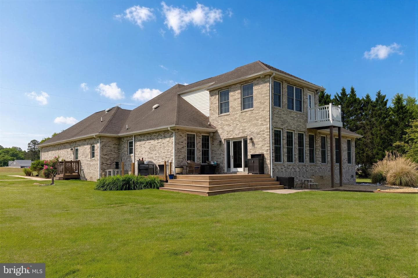 21045 Oakland Hall Road photo 58