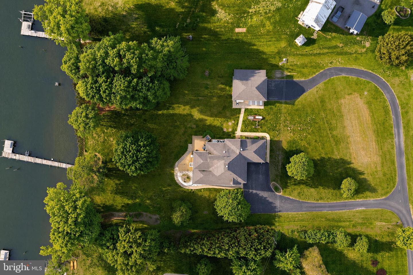 21045 Oakland Hall Road photo 76
