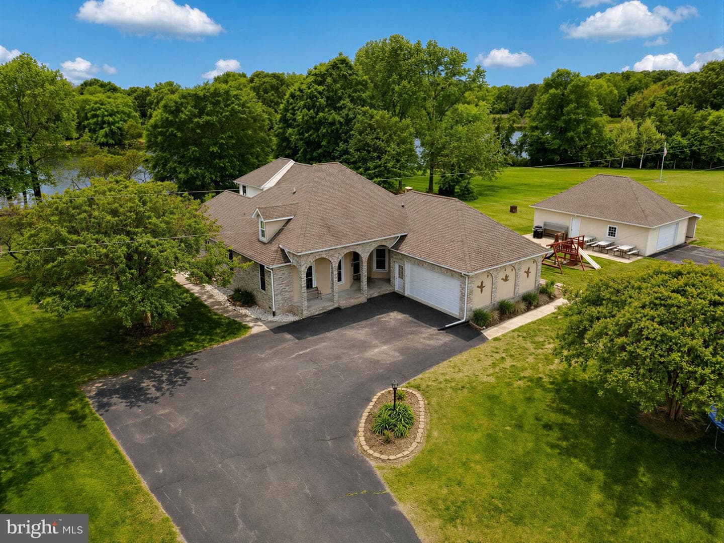 21045 Oakland Hall Road photo 79