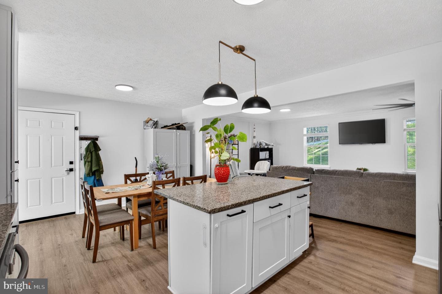 38254 Green Way photo 14