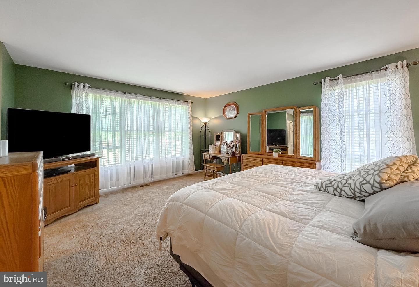 21737 Pinehurst Court photo 33