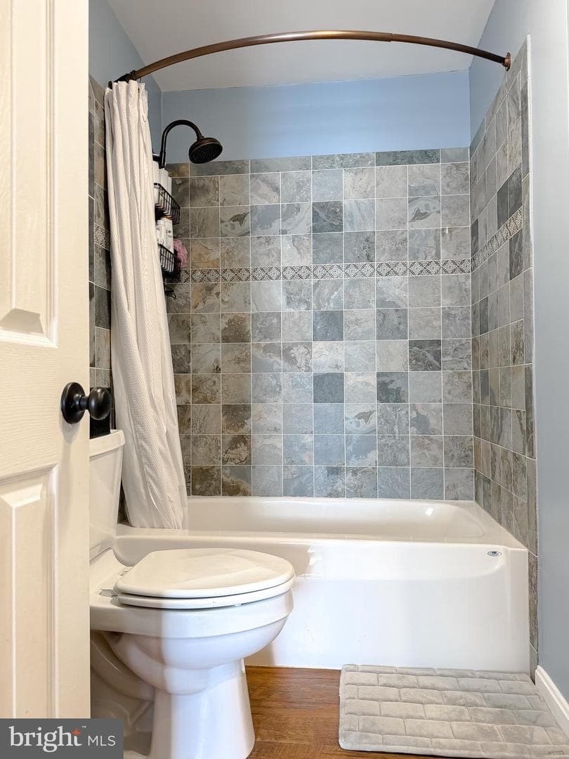 21737 Pinehurst Court photo 40