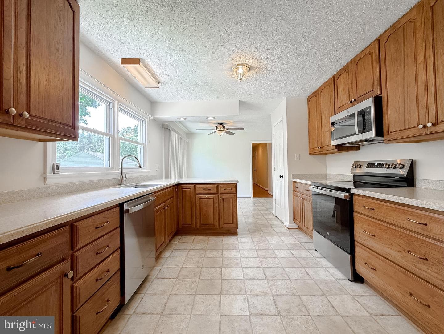 43075 Joy Lane photo 16