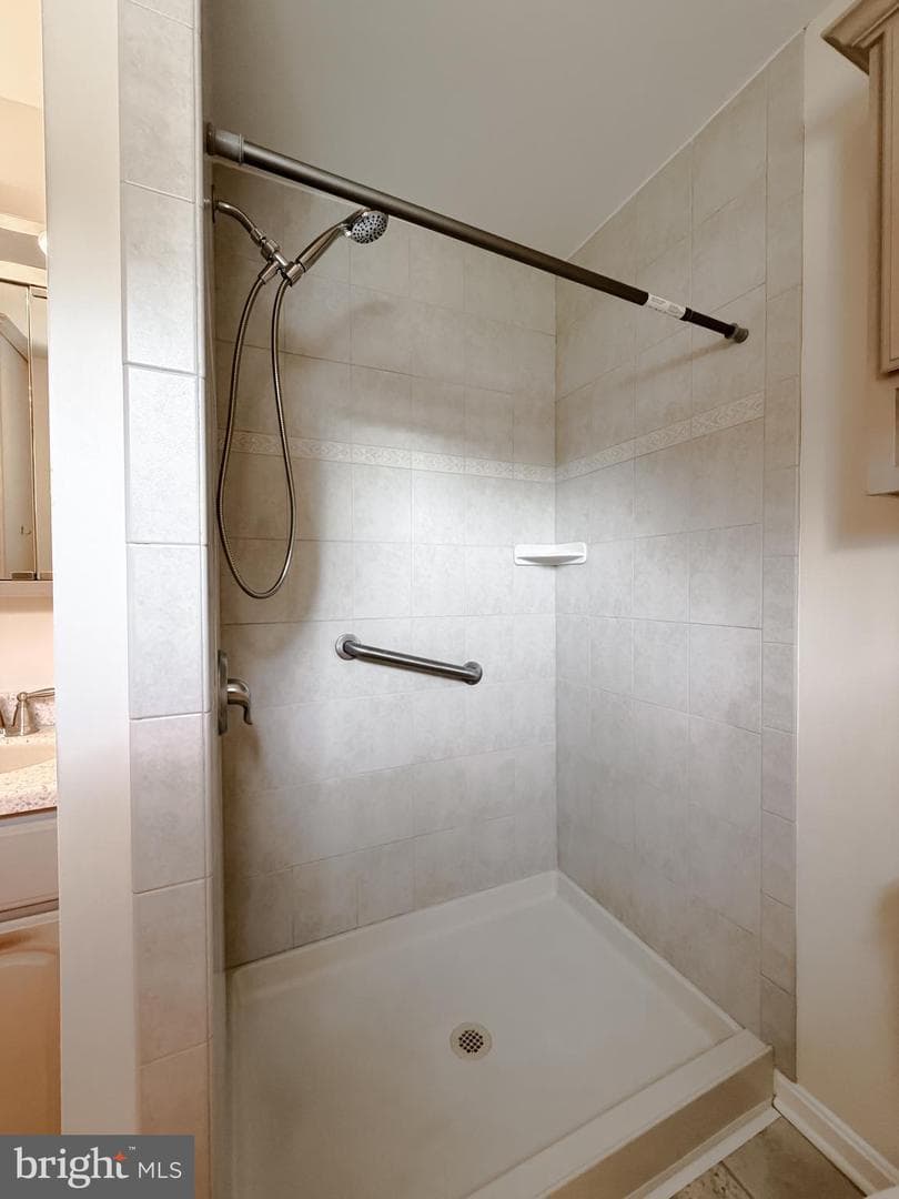 43075 Joy Lane photo 36