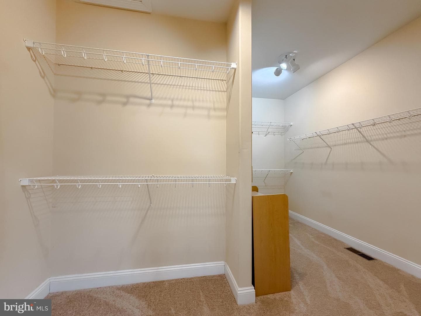 47805 Kittamaquund Lane photo 37
